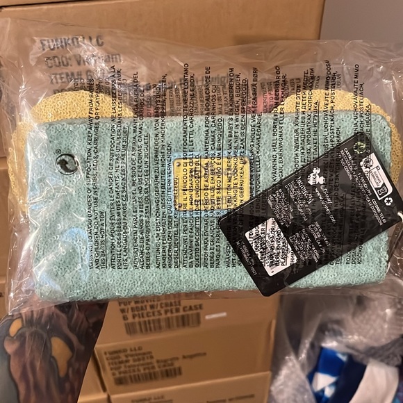 Loungefly Disney Minnie Mouse Pastel Sequin Zip Around Wallet - Picture 6 of 6